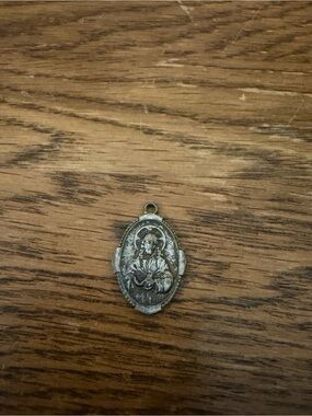 Vintage Scapular Medal - Sacred Heart of Jesus & Our Lady of Mount Carmel